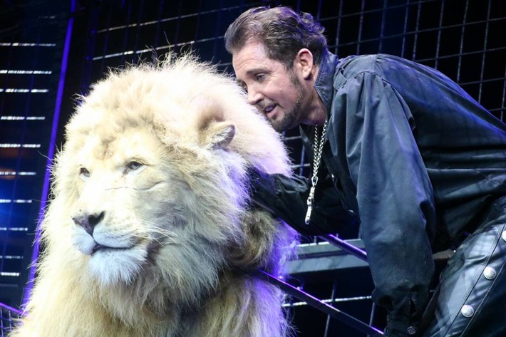 Circus Krone mit &quot;Politik des offenen Hauses&quot; gegen Stuttgarter Tierverbot