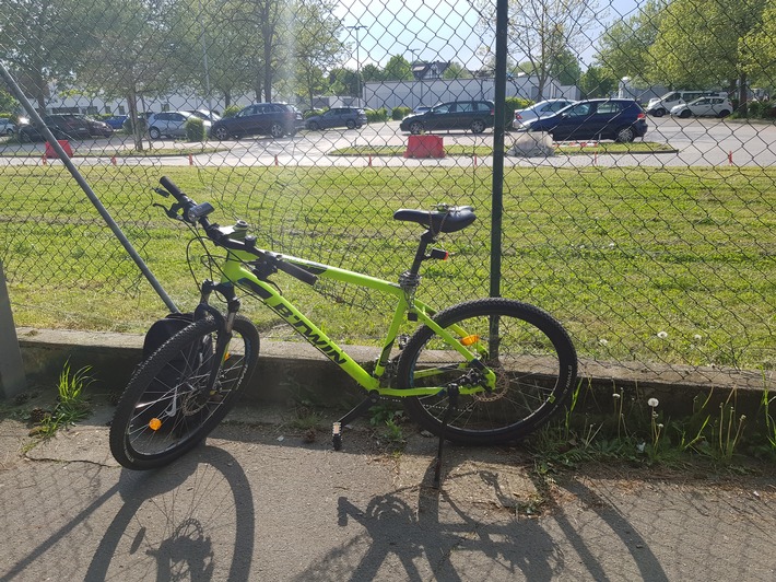 POL-MA: Weinheim (Rhein-Neckar-Kreis): Zwei mutmaßliche Fahrraddiebe mit Drogen erwischt - Eigentümer des Fahrrades