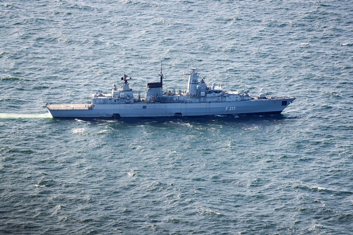 Erster Besuch von Bundeskanzler Friedrich Merz bei der Deutschen Marine