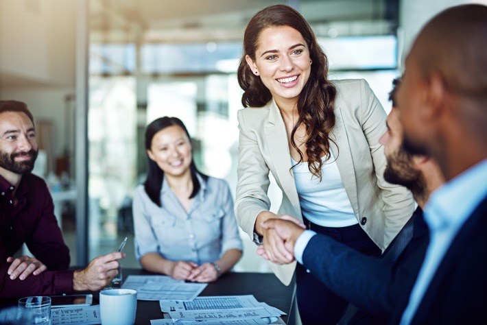 FPSB Deutschland zur World Investor Week 2022 und zum World Financial Planning Day am 5. Oktober: "Berater oder Verkäufer: Woran Anleger Qualität in der Finanzberatung erkennen"