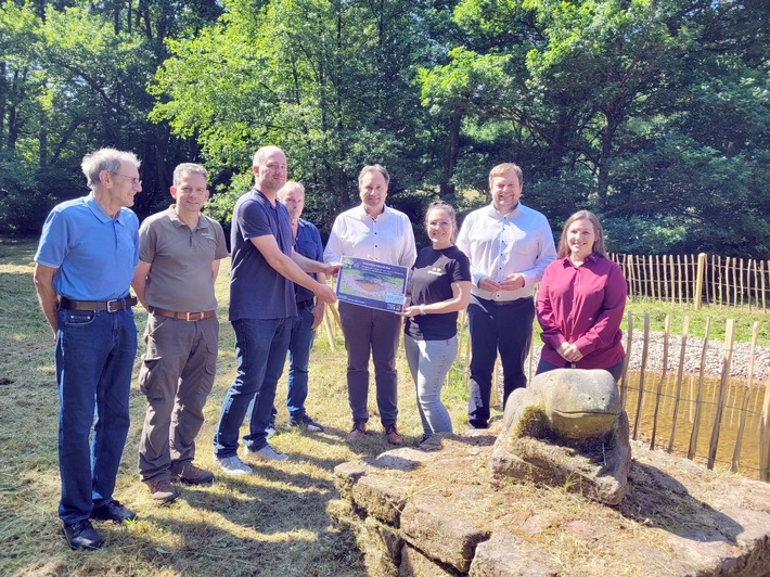 Presse-Information: Gelbbauchunken-Projekt gewinnt beim Naturschutzwettbewerb „Unsere Heimat & Natur“