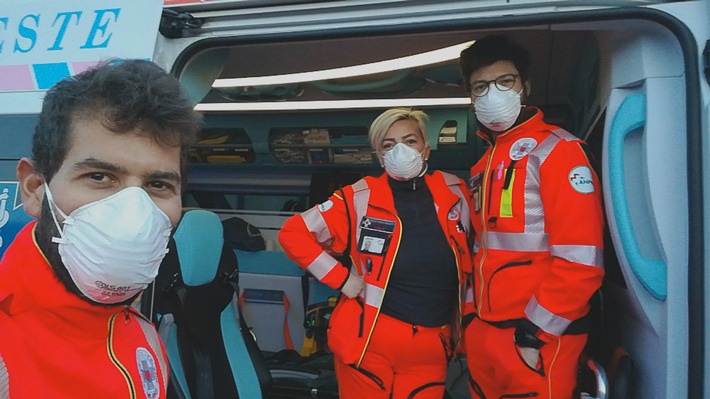 ARTE zeigt die Dokumentation "Corona-Chroniken. Ein Virus verändert die Welt"