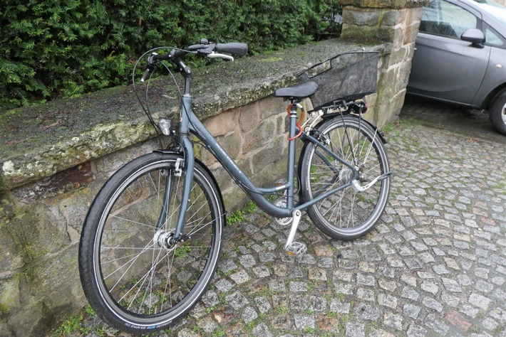POL-COE: Billerbeck, Beerlager Straße/ Fahrradbesitzerin gesucht