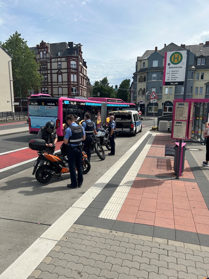 POL-PDKO: Zweiradkontrolle des Zweiradkontrolltrupps der Polizeidirektion Koblenz im Dienstgebiet der Polizeiinspektion Koblenz 1