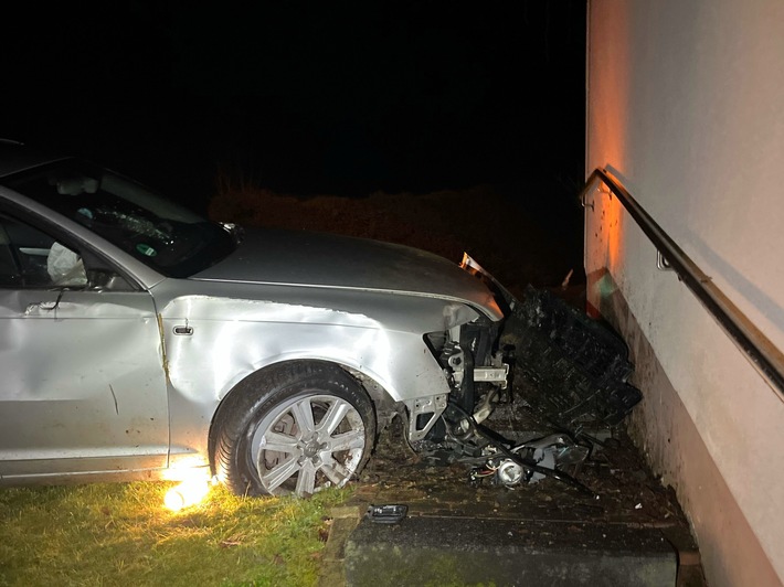 POL-GM: Alkoholisierter 34-Jähriger kommt von Straße ab