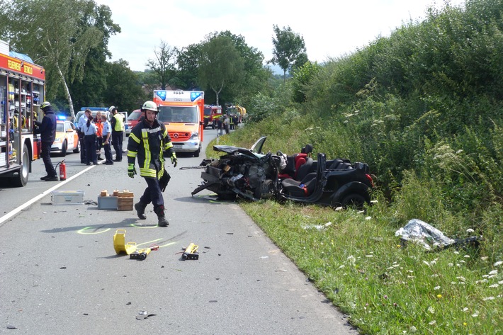 FW-DT: Schwerer Verkehrsunfall