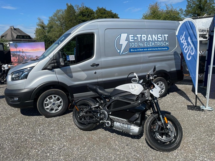 Ford als offizieller Mobilitätspartner von Harley-Davidson auf der European Bike Week 2022 vertreten (FOTO)