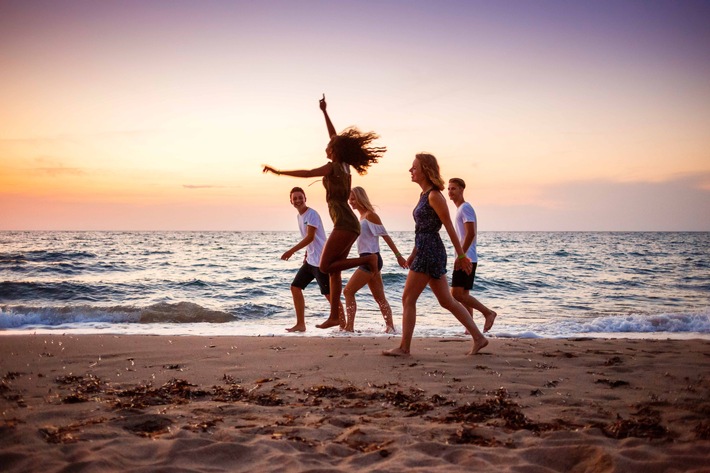 Zum 40. ruf Geburtstag 40 Prozent Jubiläumsrabatt auf 40 Jugendreisen / Lake- & Natureclub in Schweden neu im Sommerprogramm 2022