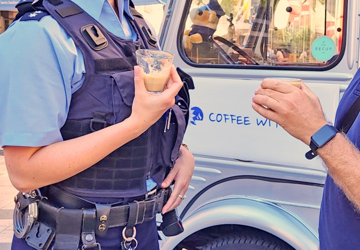 POL-W: SG - "Coffee with a cop" in Solingen: Die Polizei lädt die Bürgerinnen und Bürger auf Kaffee und gute Gespräche ein