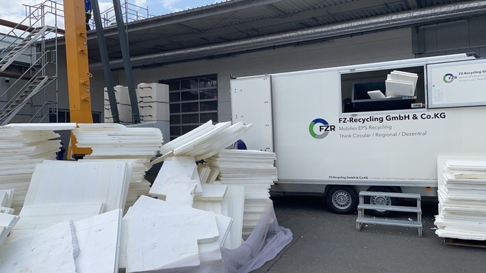 HBCD-belastetes Material entsorgen: Frank Ziebeil von der FZ-Recycling GmbH & Co. KG verrät, welche Alternative zur Verbrennung das Recycling von Polystyrol revolutionieren könnte