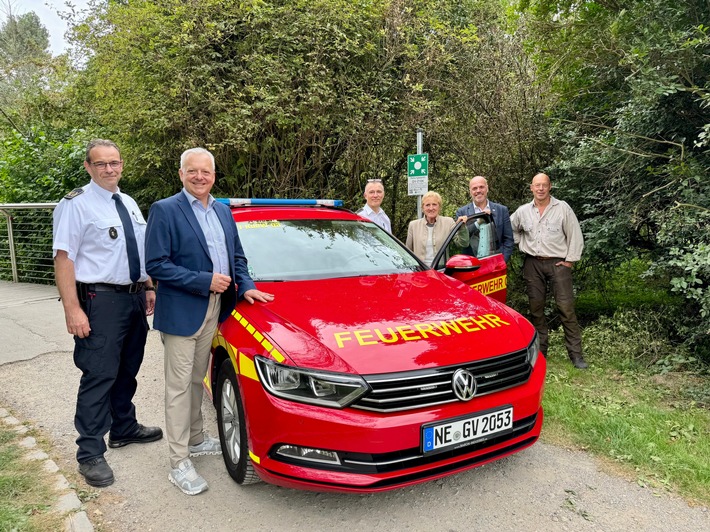 FW Grevenbroich: Projekt "Rettungspunkte im Stadtwald" gestartet - schnellere Hilfe im Notfall