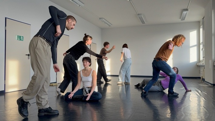 Konstellationen – Ausstellung mit Beteiligung von Studierenden der Universität Koblenz am 6. und 7. Februar 2026