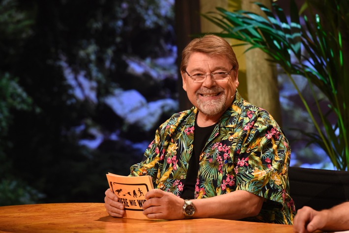 Spaßvögel bei Jürgen von der Lippe in der neuen SAT.1-Show &quot;Tiere wie wir&quot; ab 8. Juli 2015