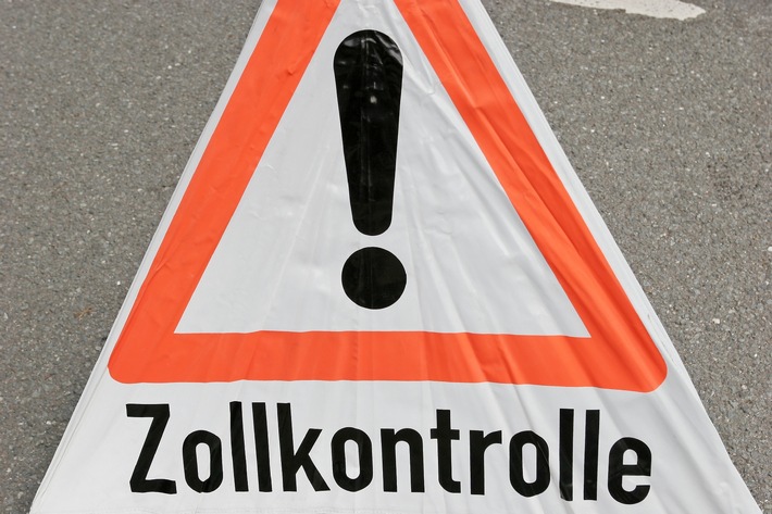 HZA-SI: Erfolgreiche Kontrollaktionen/Zoll stellt bei Kontrollen am vergangenen Wochenende zahlreiche Verstöße gegen das Betäubungsmittelgesetz fest