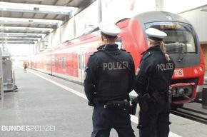 Bundespolizeidirektion München: Haftrichtervorführung - Fahndung nach unbekanntem Exhibitionist