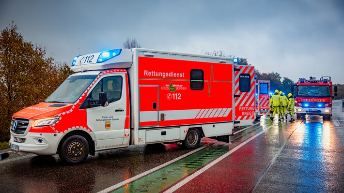 FW Gronau: Verkehrsunfall mit zwei Verletzten auf der B54 Richtung Niederlande