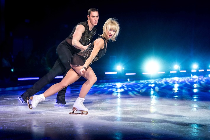 Weltmeisterlich! Olympiasieger Aljona Savchenko und Bruno Massot laufen im "Dancing on Ice"-Halbfinale in SAT.1 ihre Gold-Kür