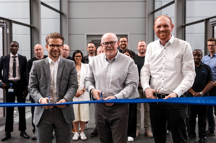OPTIMA machinery Ireland Ltd. offiziell eröffnet