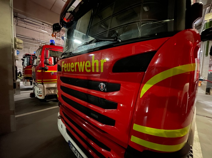 FW-GE: Gemeldeter Dachstuhlbrand in Gelsenkirchen-Erle