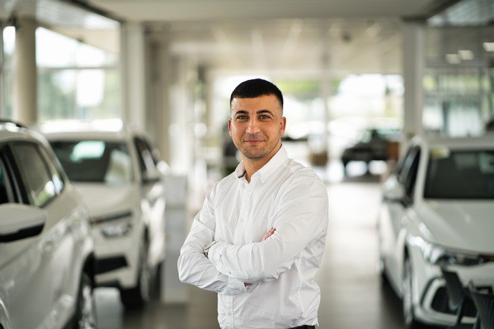 Hüseyin Zan: Wie Gebrauchtwagenhändler mit &quot;Umsatz mit Autos - Pro&quot; hohe 6-stellige Gewinne erzielen