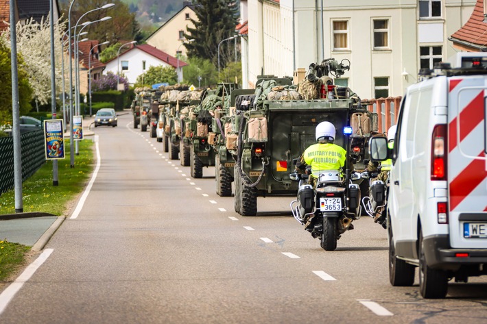 240409_Quadriga_Straßenmarsch_Riedel_28.jpg