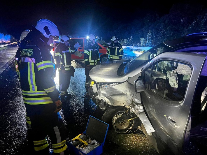 FW-EN: Erneuter Verkehrsunfall auf der A43 - Eine Person verletzt
