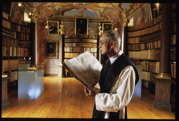 BILDER - Klosterbibliotheken – Paradies für Bücher-Fans