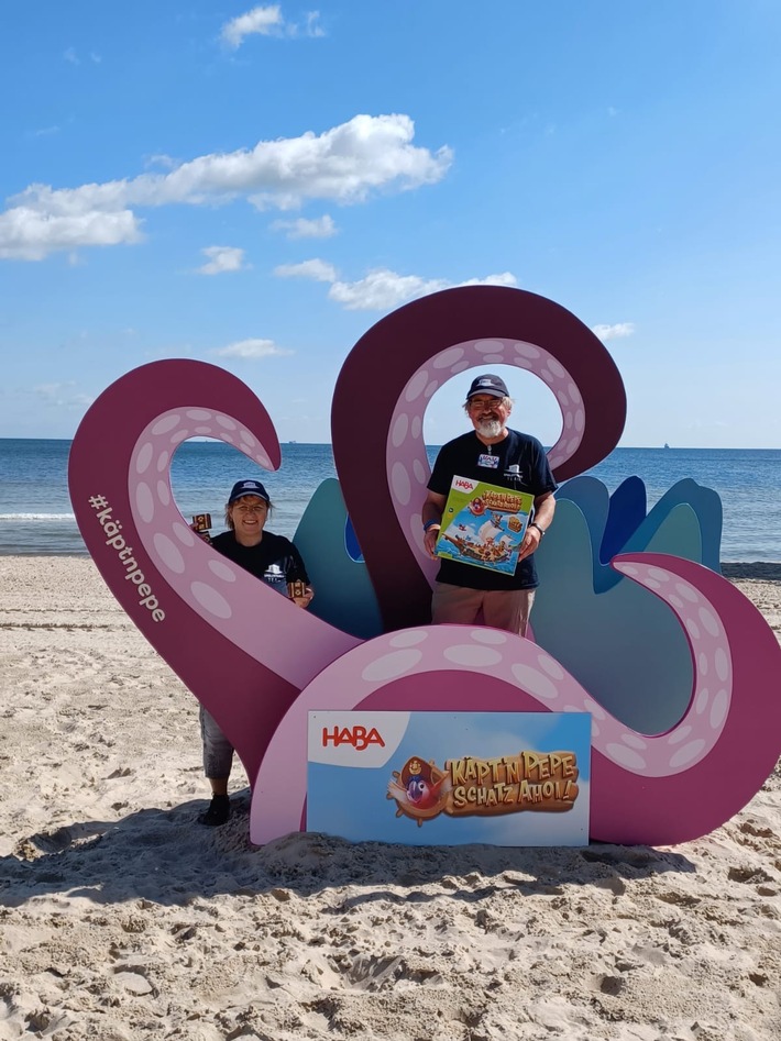 Sommer-Spielspaß mit HABA: Käpt&#039;n Pepe und seine tierische Crew am Strand von Usedom