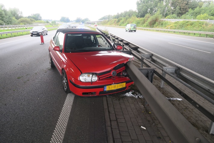 POL-DEL: Autobahnpolizei Ahlhorn: Verkehrsunfall auf der Autobahn 28 im Bereich der Stadt Delmenhorst +++ Unfallverursacher unter Alkoholeinfluss