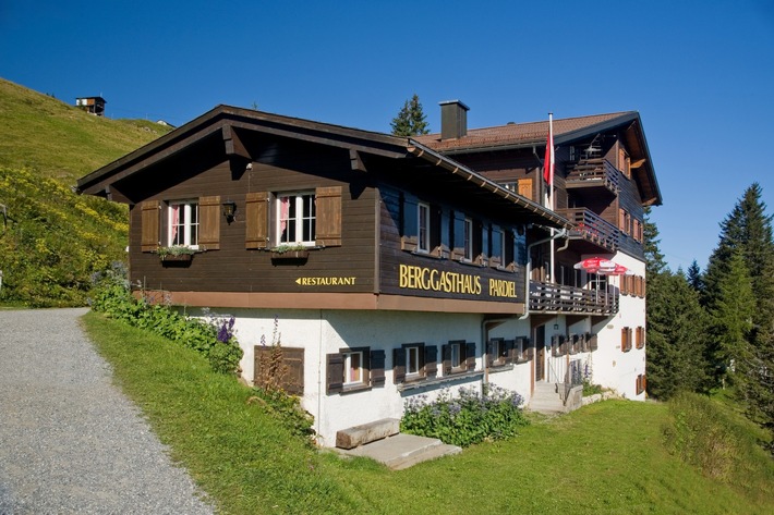 Pizolbahnen übernehmen die Berggasthaus Pardiel AG