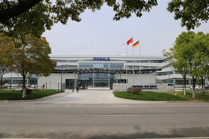 PRESSEMITTEILUNG: MAHLE nimmt Elektronik- und Mechatronik-Entwicklungszentrum in China in Betrieb