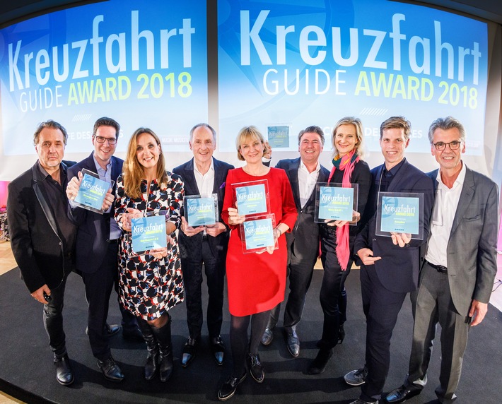 Die besten Schiffe des Jahres: Kreuzfahrt Guide Awards 2018 verliehen / KREUZFAHRT GUIDE 2019 in neuem Layout ab sofort im Handel