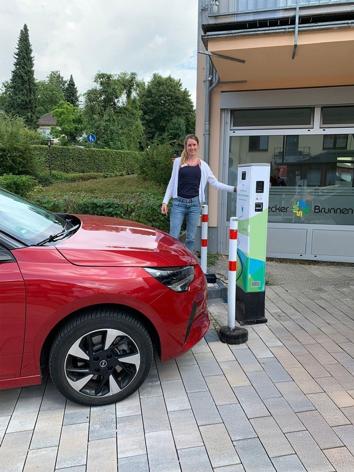 Neue E-Ladesäulen an der Dr. Becker Brunnen-Klinik