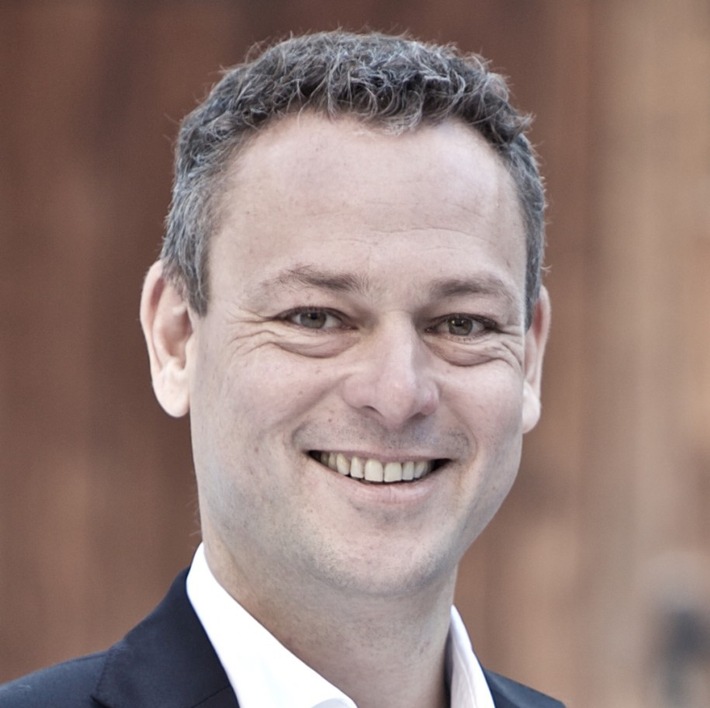 B2X ernennt Rainer Koppitz zum Chief Executive Officer / Ehemaliger Deutschland-Chef von British Telecom übernimmt Führung des Customer-Care-Lösungsanbieters für Smartphones und Internet of Things