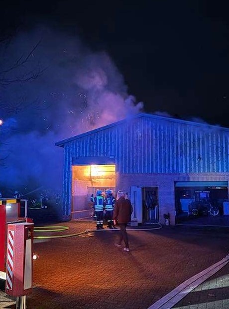 POL-ROW: Hoher Sachschaden bei Scheunenbrand in Oerel