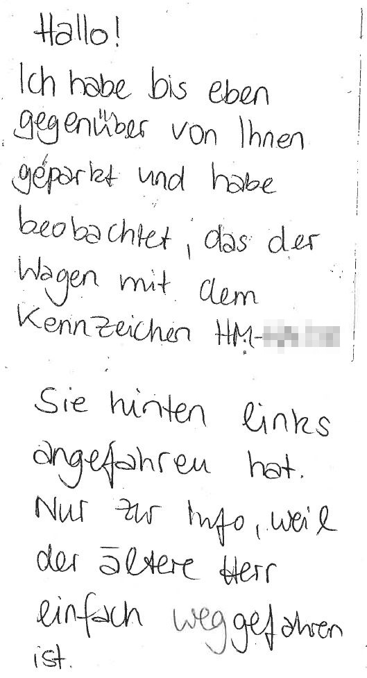 POL-HM: Unbekannte Zeugin hinterlässt Notizzettel am beschädigten Pkw - wichtige Zeugin gesucht!