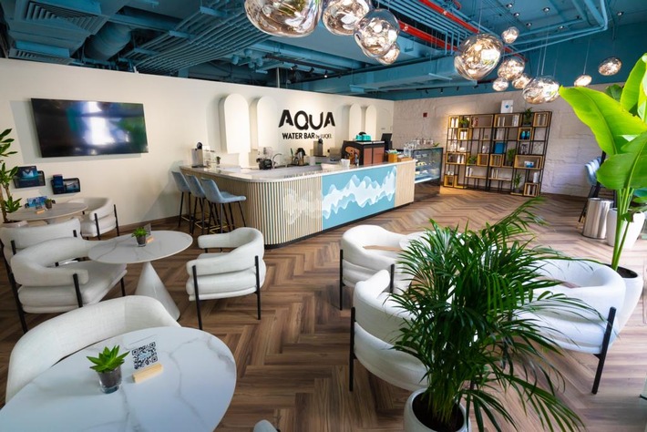Josef Schucker eröffnet mit großem Erfolg die erste LUQEL AQUA Water Bar in Dubai und setzt seine Trinkwasser-Vision fort