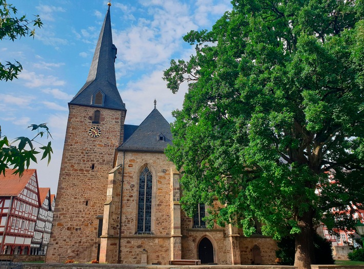 hr überträgt Gottesdienst zum Buß- und Bettag im Ersten