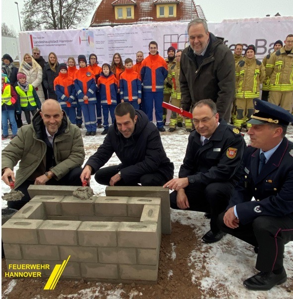 FW Hannover: Grundsteinlegung für neues Feuerwehrgebäude im Stadtteil Misburg