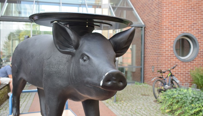 POL-GÖ: (562/2022) Dekowutz, Teddybär und erfolgreiche Ermittlungen "im Namen der Liebe" - Polizeiinspektion Göttingen blickt zurück