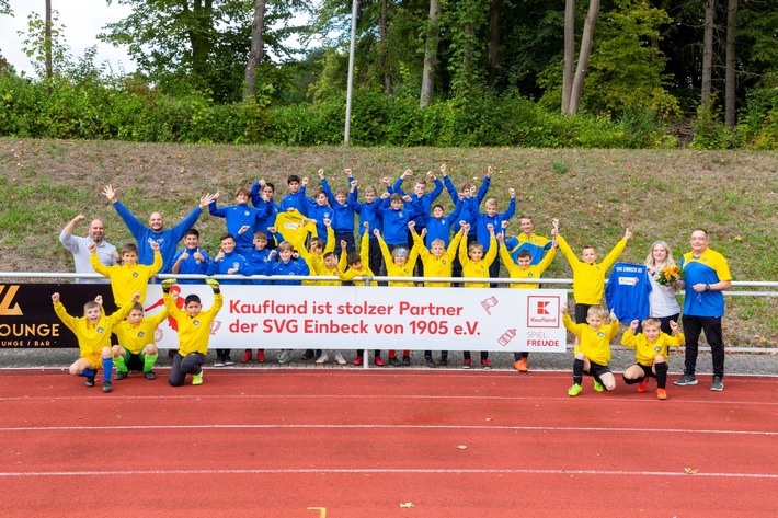 Sportliches Engagement: Kaufland fördert Fußballjugend in der Region Nord