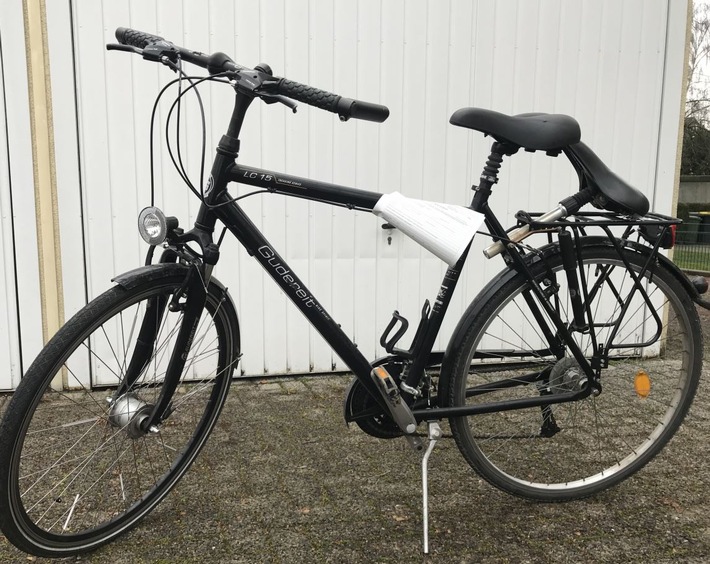 POL-UN: Kamen - Fahrraddiebe &quot;tauschten&quot; Räder - Polizei sucht die Eigentümer