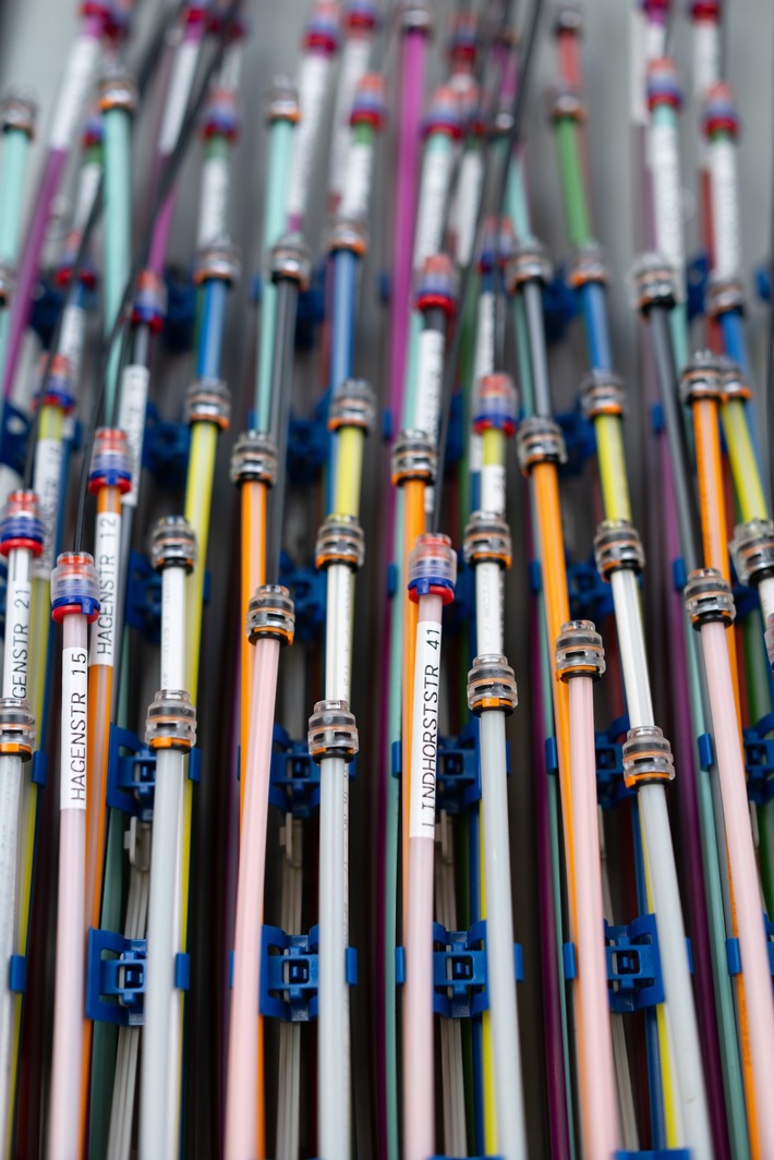 Startschuss für kostenlosen Glasfaseranschluss in Hinzenburg