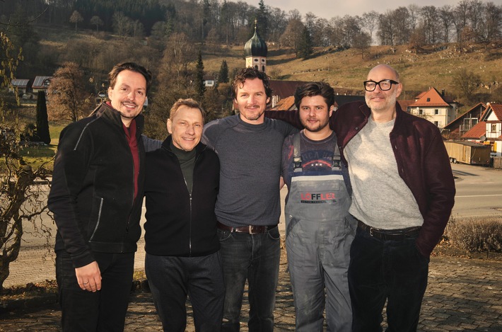 Richy Müller und Felix Klare drehen "Tatort - Lass sie gehen"