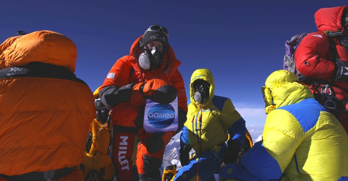 On top of the world! Atemberaubendes "Galileo Spezial: Mount Everest um jeden Preis?" am 23. Dezember 2016 auf ProSieben