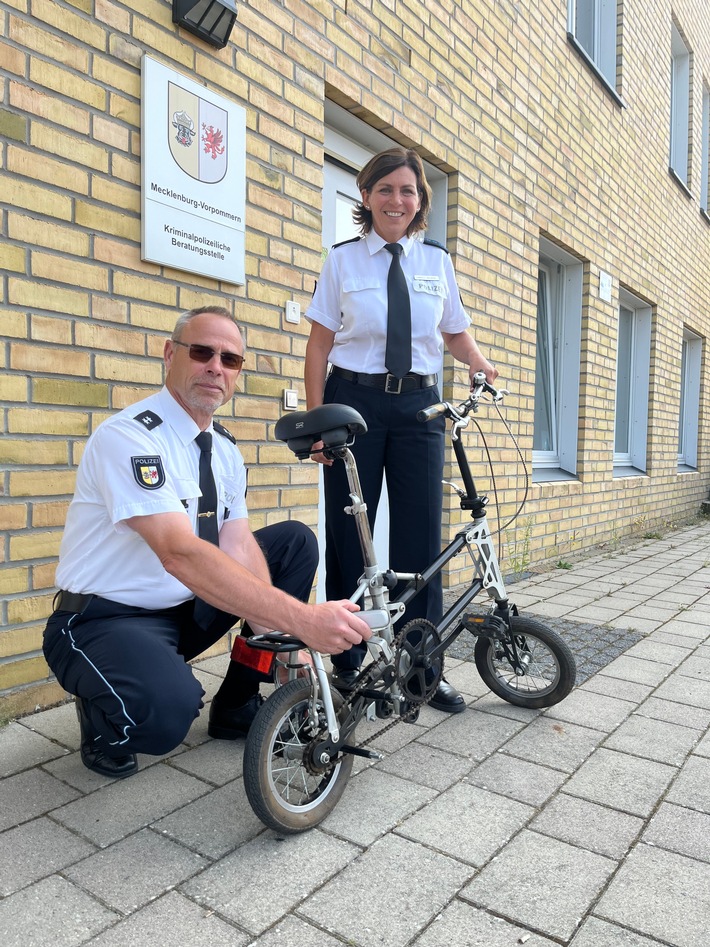 POL-HRO: Einladung zur Verkehrskontrollaktion des Präventionsbereichs der Polizeiinspektion Rostock und der Verkehrswacht Tessin zum Thema: &quot;Sicher mit dem Rad unterwegs&quot;