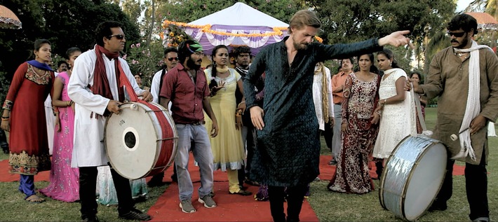 Klaas Heufer-Umlauf crasht Bollywood-Film! (FOTO)