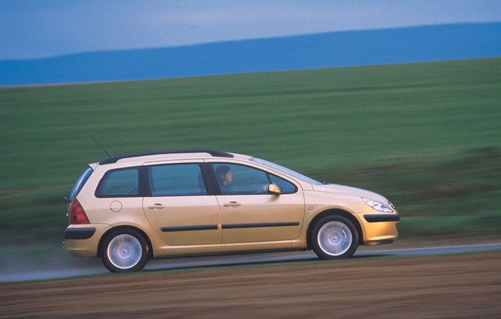 Peugeot 307 Break - Weltpremiere auf der "Auto Mobil International" in Leipzig