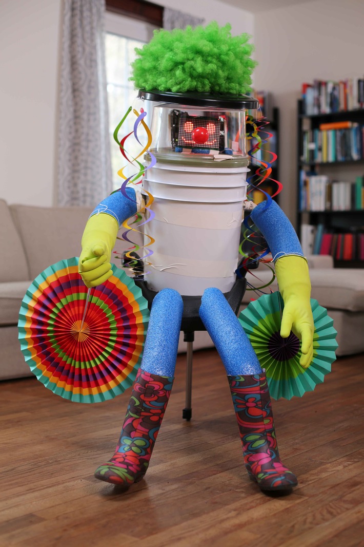 hitchBOT sucht neue Freunde: Ab 13. Februar reist der Roboter exklusiv für &quot;Galileo&quot; durch Deutschland