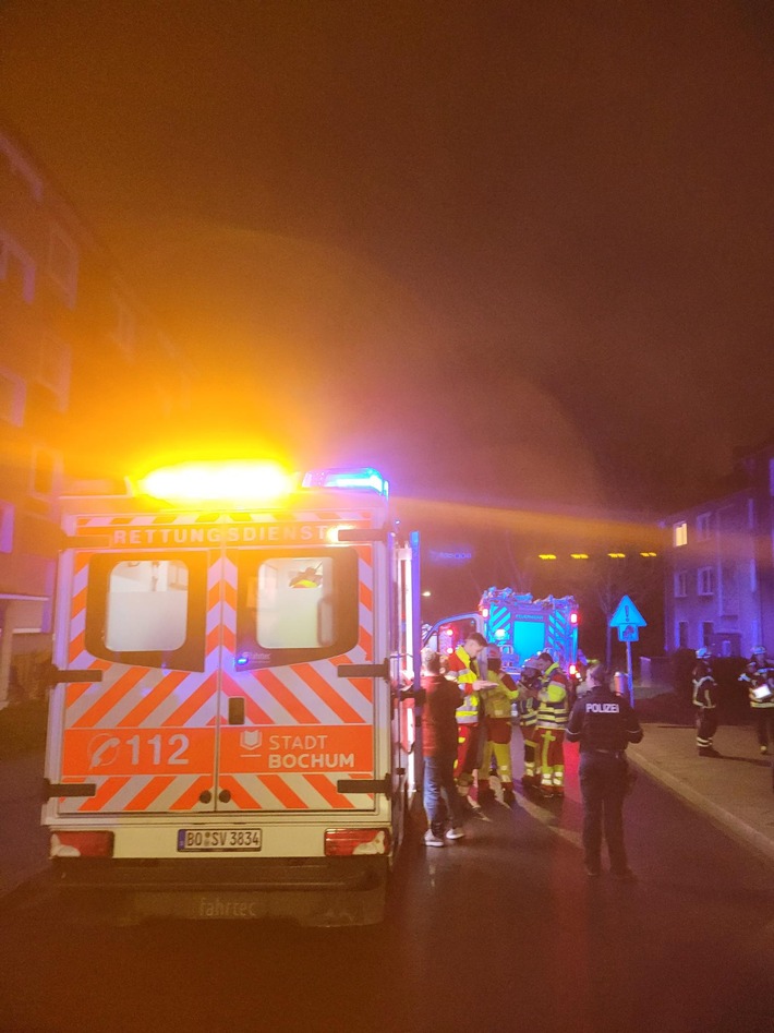 FW-BO: Gemeldeter Wohnungsbrand mit Menschenleben in Gefahr
